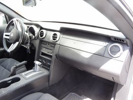 2006 FORD MUSTANG SILVER AT 4.0 F19069